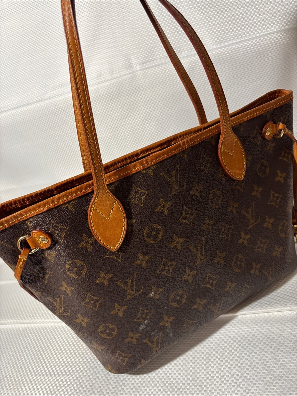 Louis Vuitton Brown Monogram Canvas Tote with Tan Trim and Handles - Picture 8 of 10